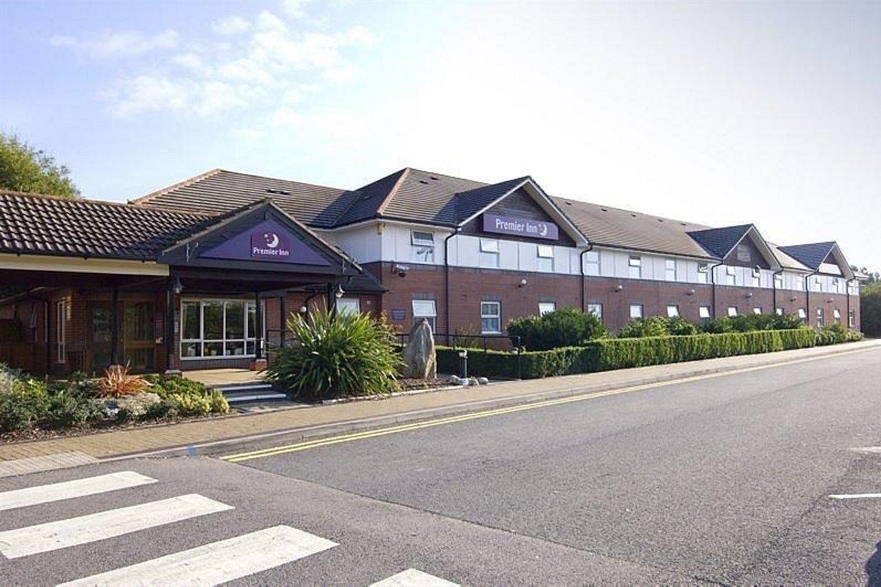 Premier Inn Bristol South Eksteriør billede