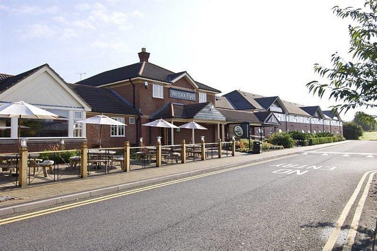 Premier Inn Bristol South Eksteriør billede